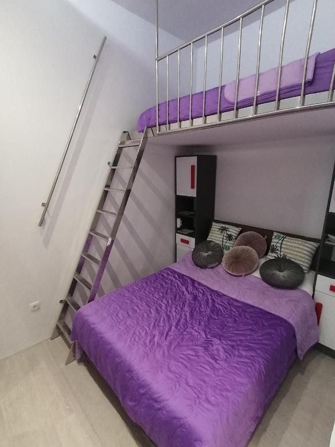 Apartment Rose By The Beach & Tennis Courts Сплит Екстериор снимка