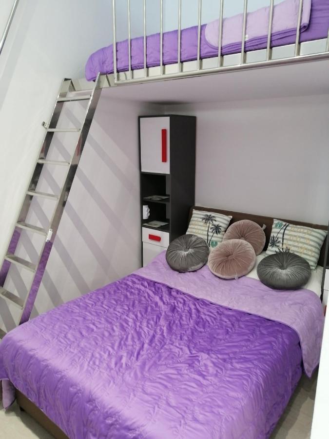 Apartment Rose By The Beach & Tennis Courts Сплит Екстериор снимка