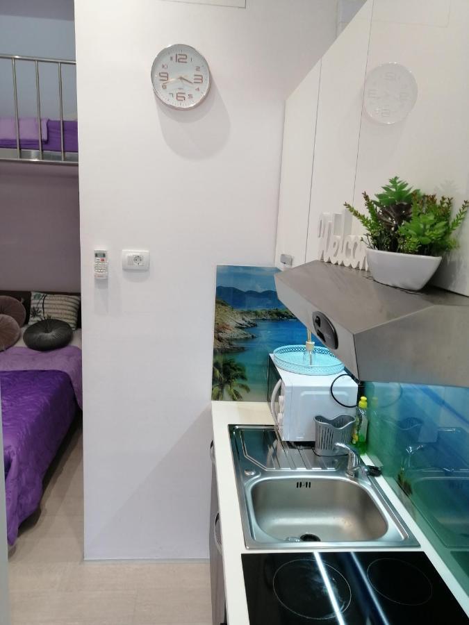Apartment Rose By The Beach & Tennis Courts Сплит Екстериор снимка